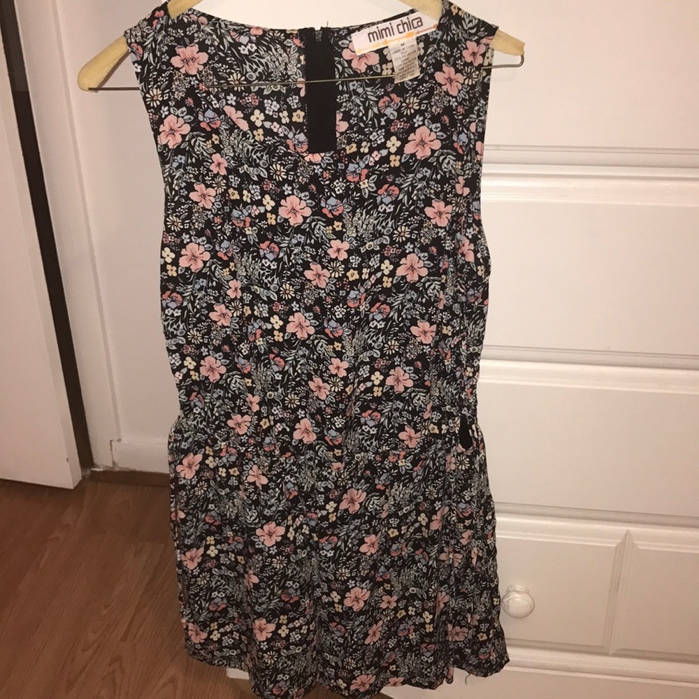 Floral romper!!